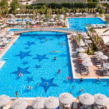 فندق رويال سيجينيوس 5*